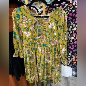 Entro Yellow Floral Midi Dress